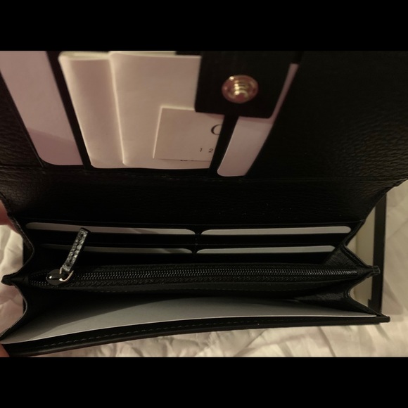Authentic Gucci wallet NWT - Picture 5 of 8